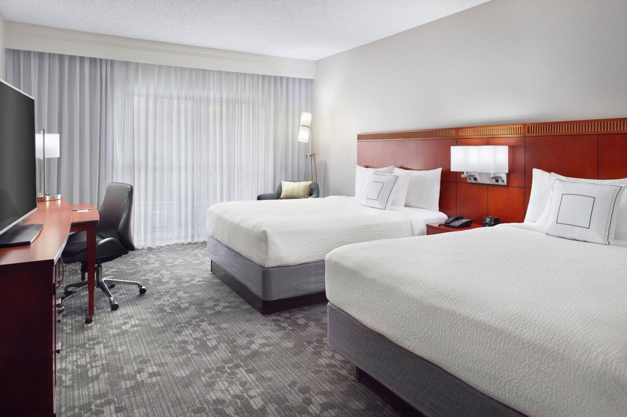 Courtyard By Marriott Perimeter Center Hotel Atlanta Ngoại thất bức ảnh